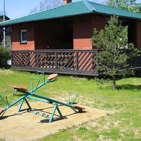 ホテル Roza Wiatrow Władysławowo エクステリア 写真